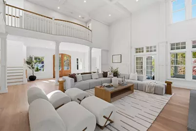 2 Beacon Hill Road, Marblehead, MA 01945 - Photo 9