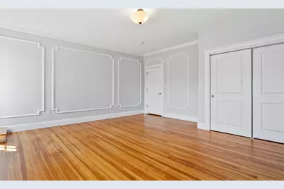 91 Verndale Stret #2, Brookline, MA 02446 - Photo 9