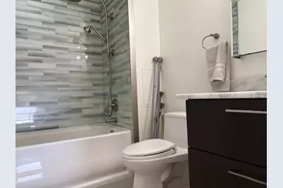 64 Laurelwood Dr #64, Stoughton, MA 02072 - Photo 7