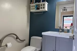 64 Laurelwood Dr, Stoughton, MA 02072 - Photo 9