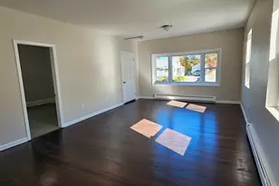 20 Park Ave, Webster, MA 01570 - Photo 5