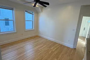 6 Humboldt Pl, Boston, MA 02127 - Photo 1