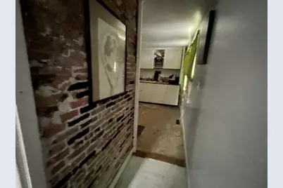 33 Gardner Street, Portsmouth, NH 03840 - Photo 11