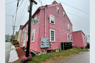 33 Gardner Street, Portsmouth, NH 03840 - Photo 3