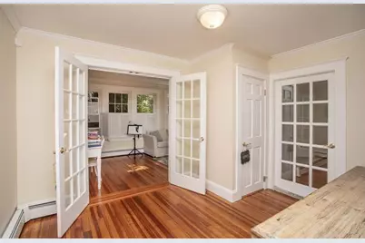 32 Billings St #A, Sharon, MA 02067 - Photo 3