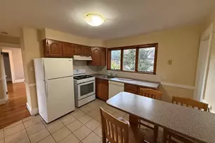 31 Linwood Ave, Melrose, MA 02176 - Photo 7