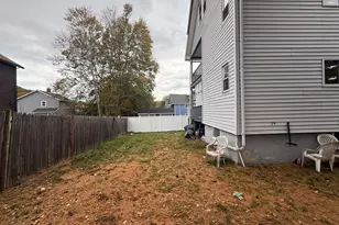 31 Linwood Ave, Melrose, MA 02176 - Photo 5