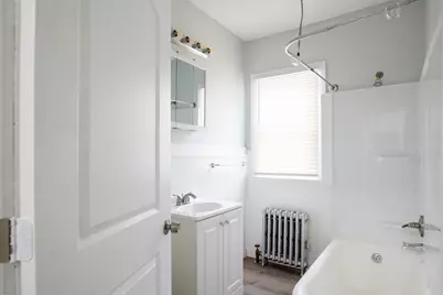 69 Winter St, Springfield, MA 01105 - Photo 11