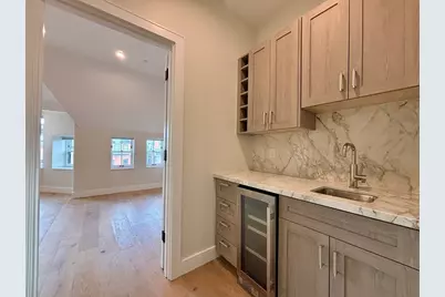246 Newbury #PH, Boston, MA 02116 - Photo 13