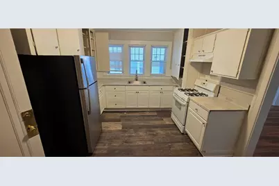 33 Harbor St #1R, Salem, MA 01970 - Photo 1