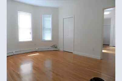 313 Cardinal Medeiros Ave #3, Cambridge, MA 02141 - Photo 5