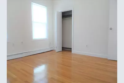 313 Cardinal Medeiros Ave #3, Cambridge, MA 02141 - Photo 9