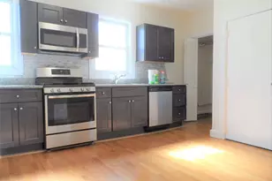 313 Cardinal Medeiros Ave, Cambridge, MA 02141 - Photo 3