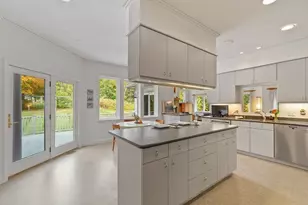 4 Hazelwood Cir, Andover, MA 01810 - Photo 17