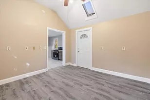 17 Otis St, Warren, MA 01083 - Photo 9