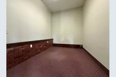 386 Chicopee Street, Chicopee, MA 01013 - Photo 17