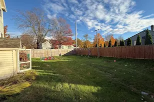 306 Franklin Rd, Fitchburg, MA 01420 - Photo 15