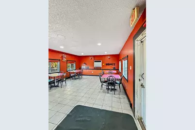 301 Lancaster St, Leominster, MA 01453 - Photo 3