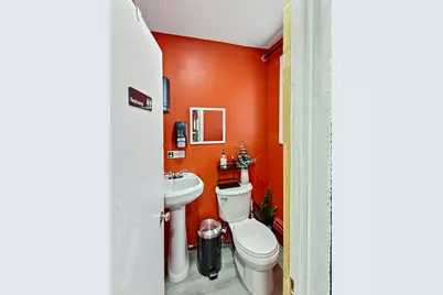 301 Lancaster St, Leominster, MA 01453 - Photo 7