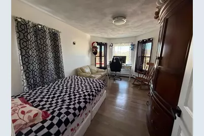 642-648 Eastern Ave #3, Lynn, MA 01902 - Photo 3