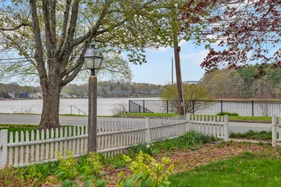382 Main Street, Amesbury, MA 01913 - Photo 13