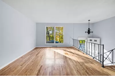 164 Bradley St, Lowell, MA 01850 - Photo 19