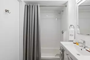 2 Earhart St, Cambridge, MA 02141 - Photo 13