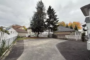 224 Faneuil St, Boston, MA 02135 - Photo 17