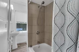 13R Plain St, Taunton, MA 02780 - Photo 9