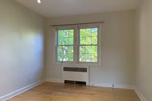 1 Dexter St, Malden, MA 02148 - Photo 7