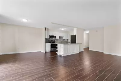 60 Longwood Ave #307, Brookline, MA 02446 - Photo 3