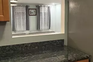 5 Hinman St, Sturbridge, MA 01518 - Photo 9