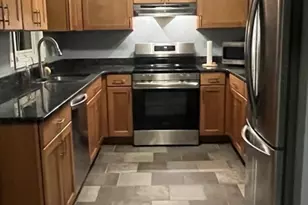 5 Hinman St, Sturbridge, MA 01518 - Photo 7