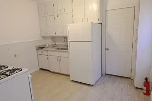 17 Maple Ave, Everett, MA 02149 - Photo 7