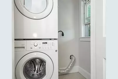 124 Selden St, Boston, MA 02124 - Photo 13