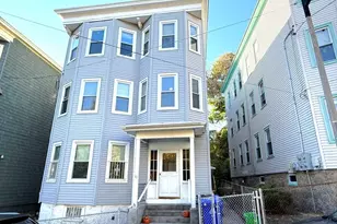 10 Bucknam St, Boston, MA 02120 - Photo 15