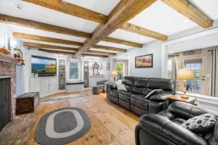 4 Lincoln St, Lunenburg, MA 01462 - Photo 7