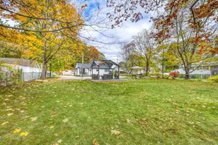 38 Appleton St, Saugus, MA 01906 - Photo 37