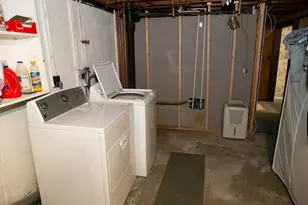 313 Lincoln St, Leominster, MA 01453 - Photo 23