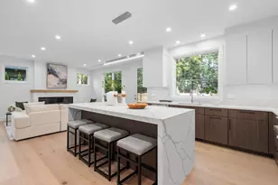 956 Walnut St, Newton, MA 02461 - Photo 9