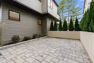 956 Walnut St, Newton, MA 02461 - Photo 29