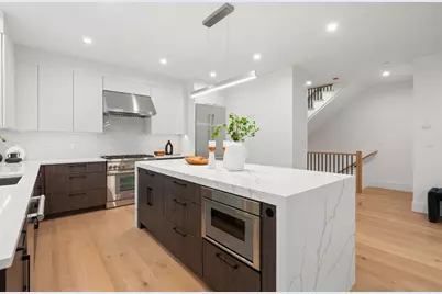 956 Walnut Street #6, Newton, MA 02461 - Photo 9