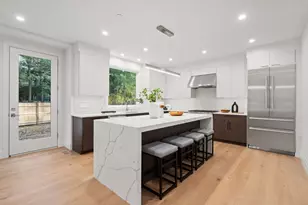 956 Walnut St, Newton, MA 02461 - Photo 11