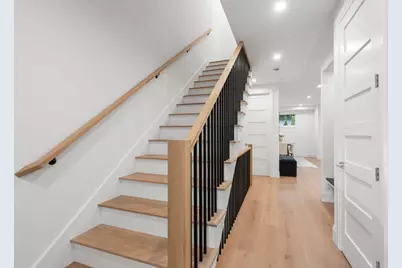 956 Walnut Street #6, Newton, MA 02461 - Photo 3