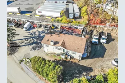 25 Popes Ln, Danvers, MA 01923 - Photo 13