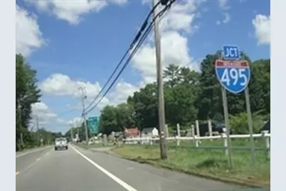 425 A Wareham Street, Middleborough, MA 02346 - Photo 9