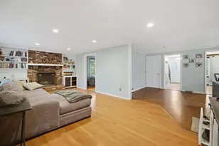 72 Tanglewood Dr, East Longmeadow, MA 01028 - Photo 11