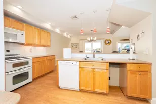 19 Harbourside Rd, Quincy, MA 02171 - Photo 13