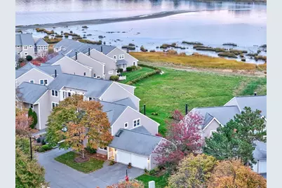 19 Harbourside Rd #19, Quincy, MA 02171 - Photo 35