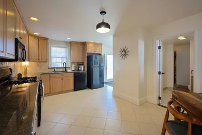 107 Minot St, Boston, MA 02122 - Photo 29